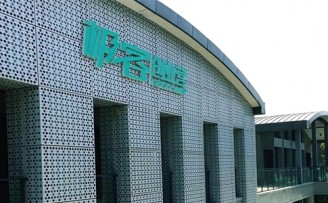 极客创业营的“冰加热水嚼冰”