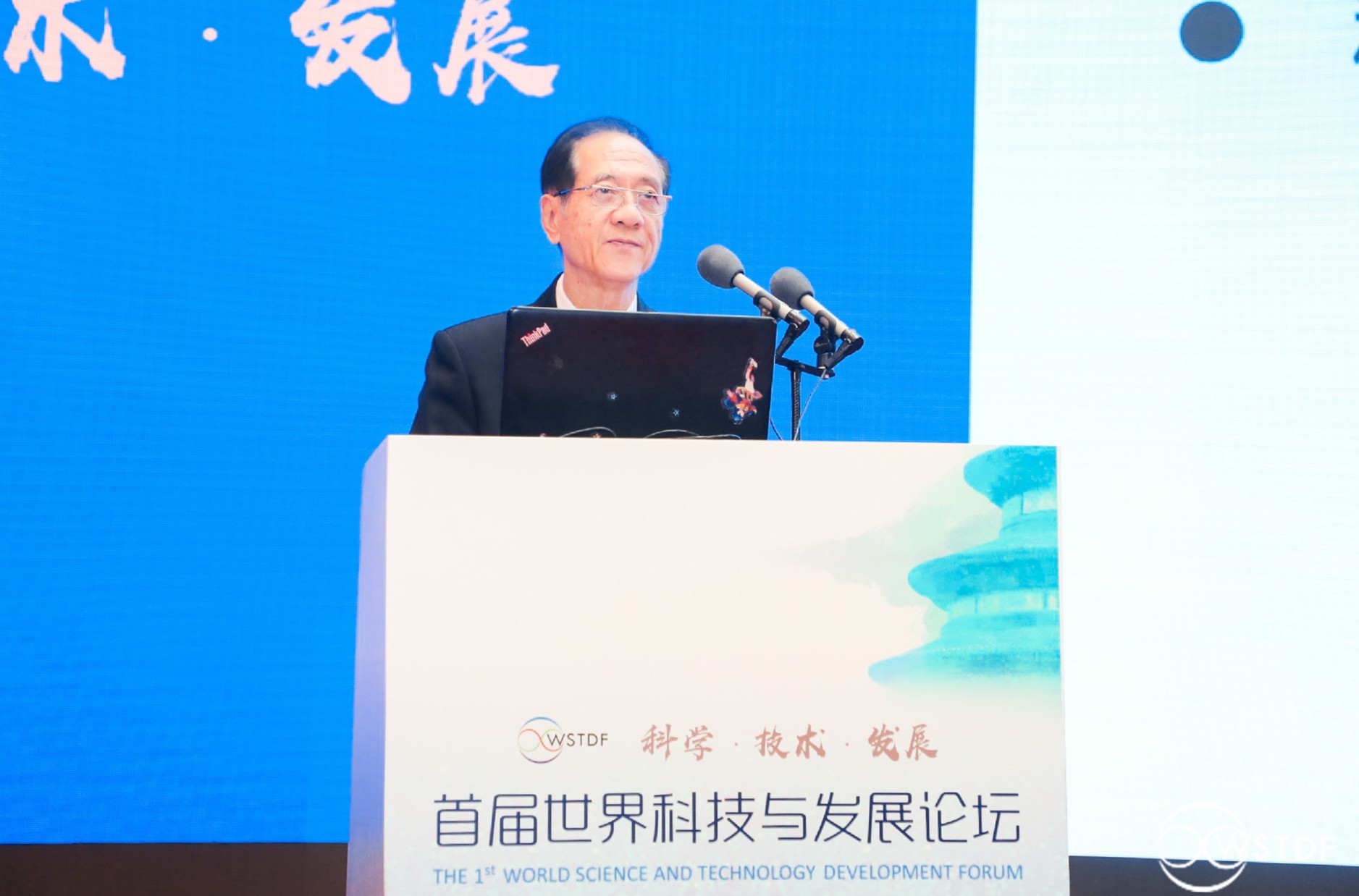 中国科协名誉主席韩启德：我们的关键核心技术仍受制于人