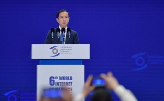 张勇:阿里巴巴积极创造生态,是为了让更多小草长成参天大树
