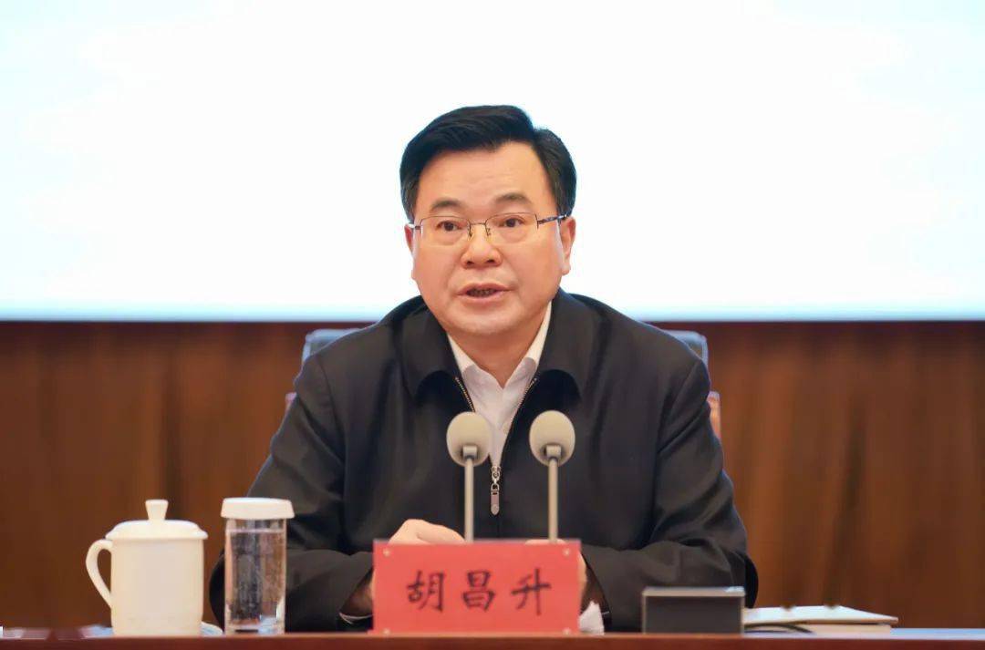 黑龙江省长：领导干部要在自己办公室时间少一点，在企业家办公室时间多一点